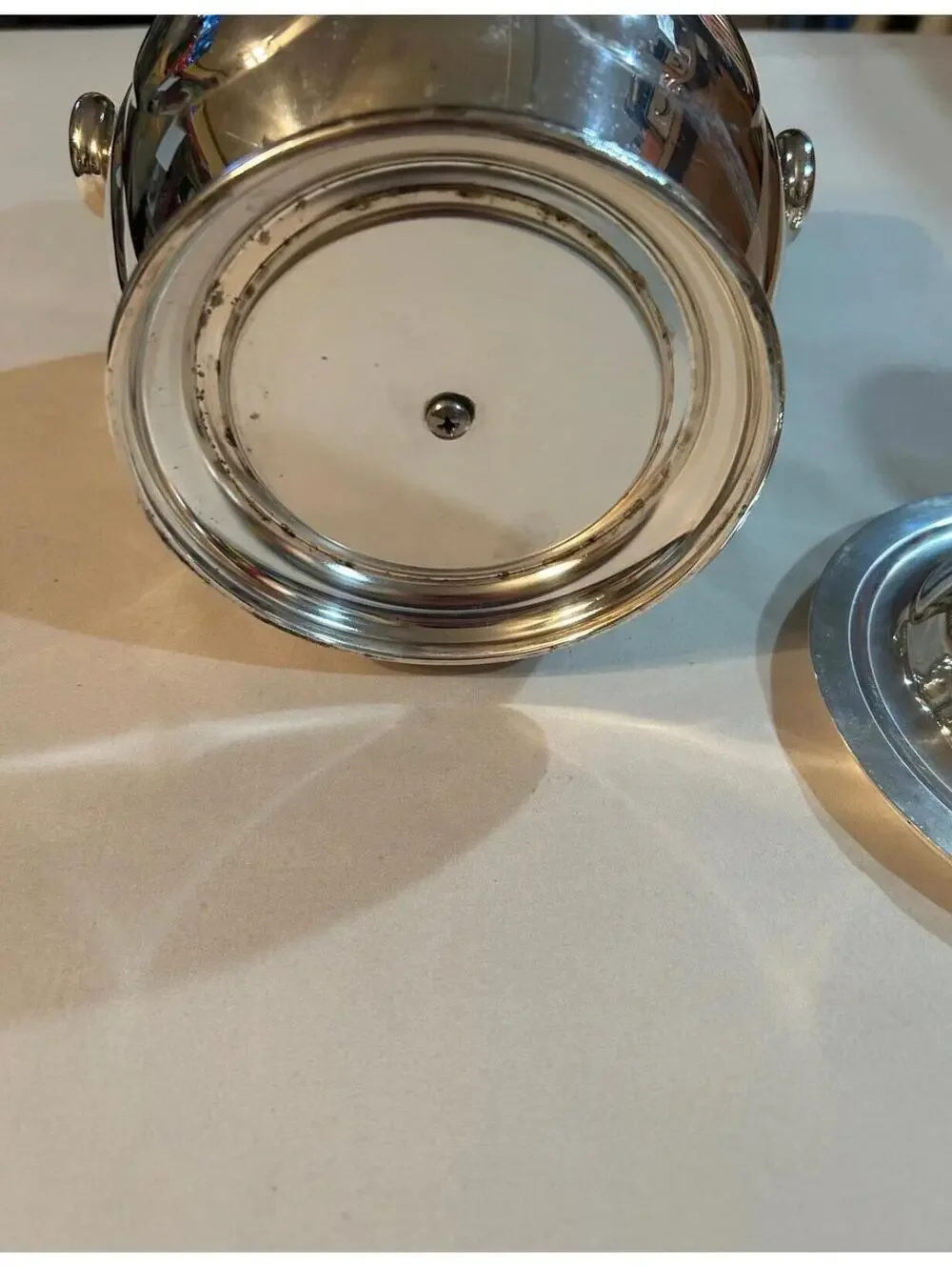 Vintage FB ROGERS Silver Plate /Ice Bucket And 2 Cousy￼Holders